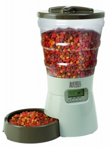 Animal Planet Pet Feeder