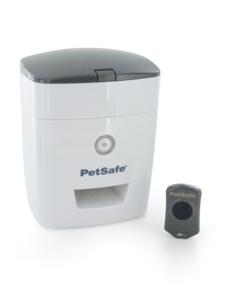 PetSafe Train 'N Praise Treat Dispenser