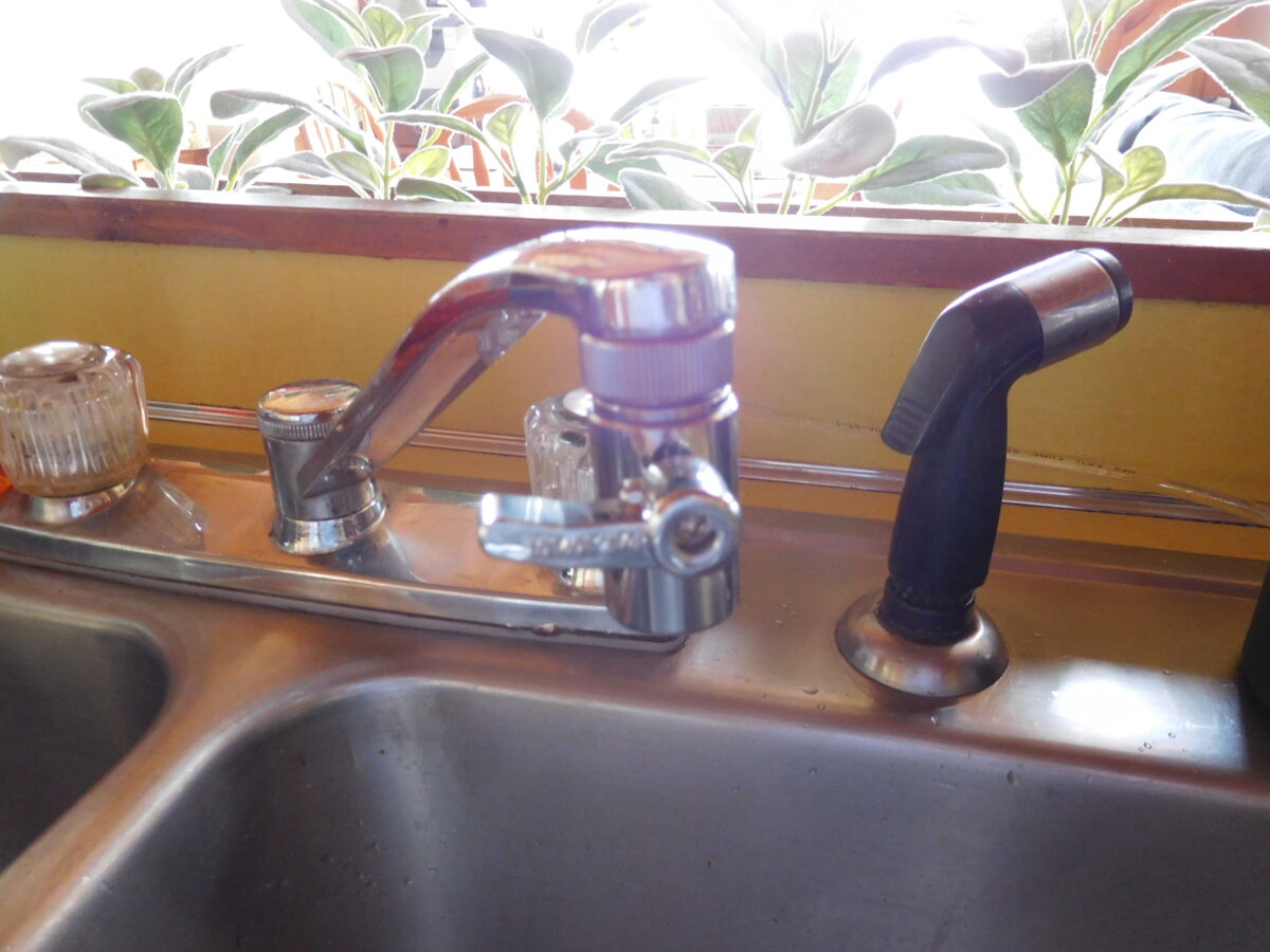 Aquapurr diverter in horizontal position